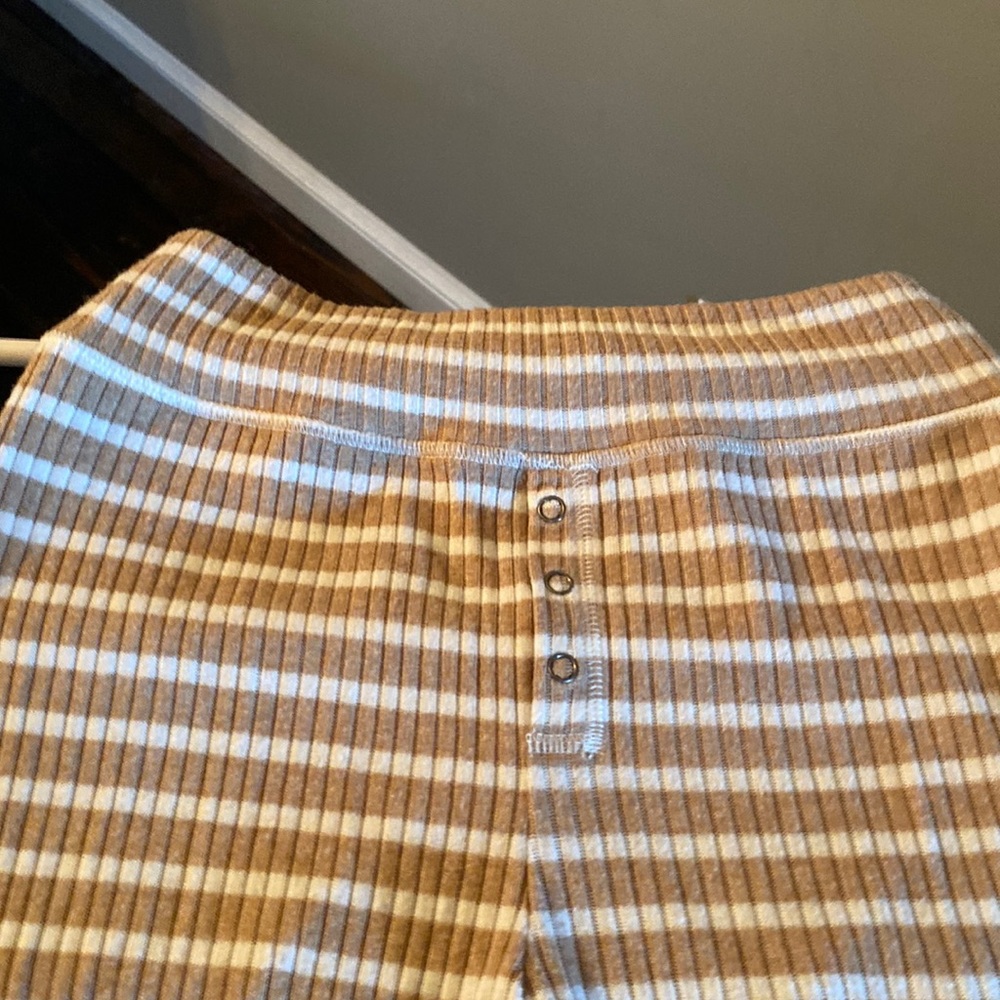AERIE PANTS SIZE M